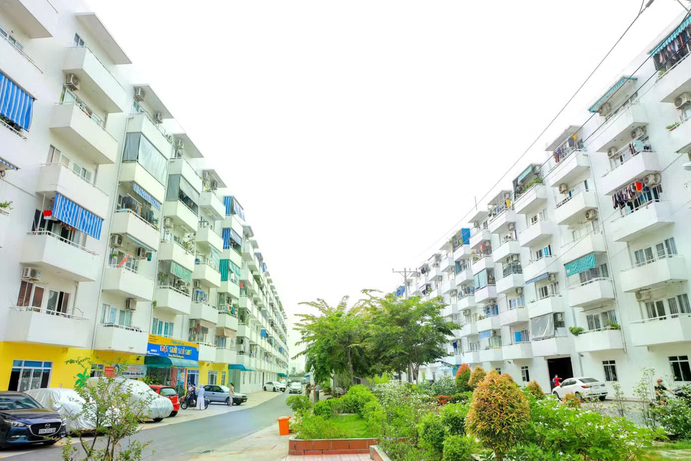 Loạt 'ông lớn' BĐS đăng ký, khi nào TPHCM có nhà ở cho thuê?
