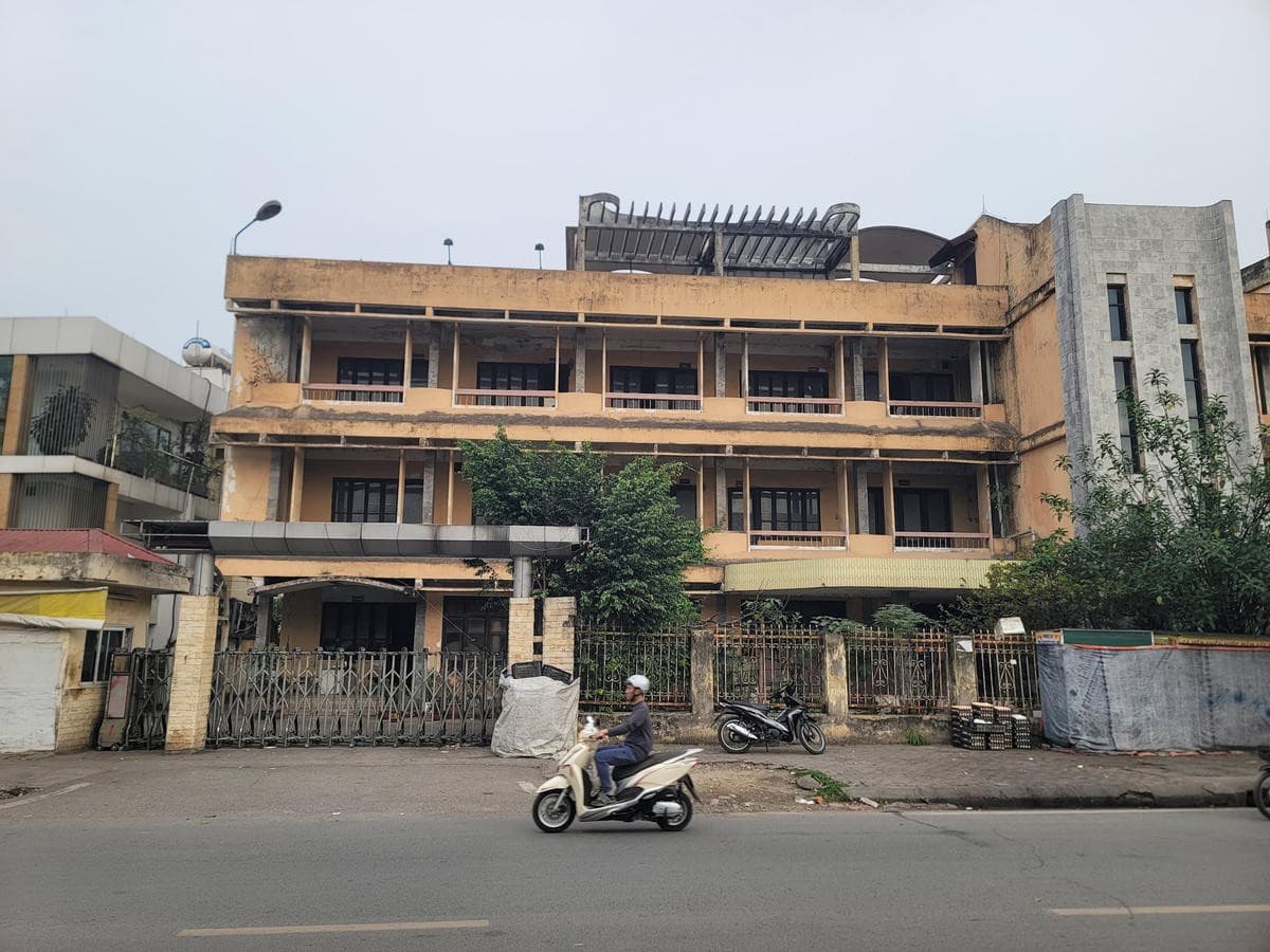 Chính phủ ban hành cơ chế đặc thù xử lý nhà, đất dôi dư sau sắp xếp bộ máy